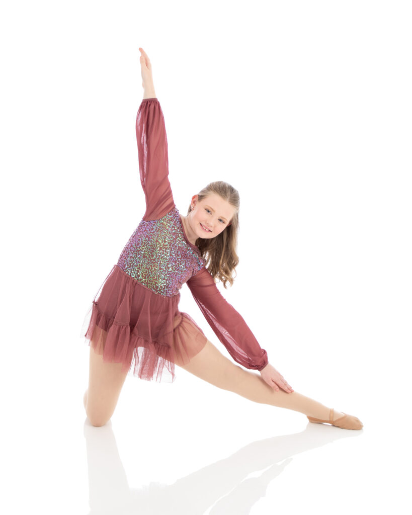 Annalise Hoffman - Lyrical Lyrical student working on her technique.