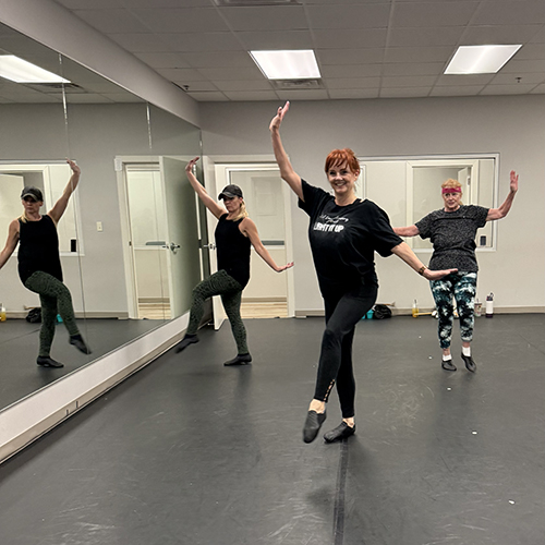 Adult Jazz - across the floor Adult jazz class at LA Dance Academy works on an across the floor combination.